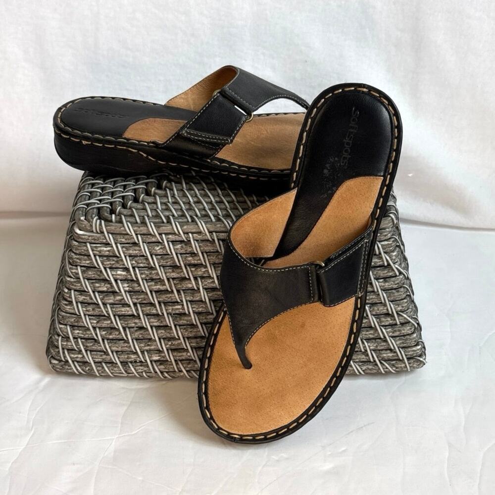 Softspots Black Leather Casual Slip On Flip Flop Sandals Womenโs Size 8